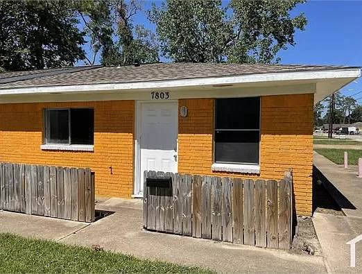 Apartment for rent at 7803 Glass St, Houston, TX 77016