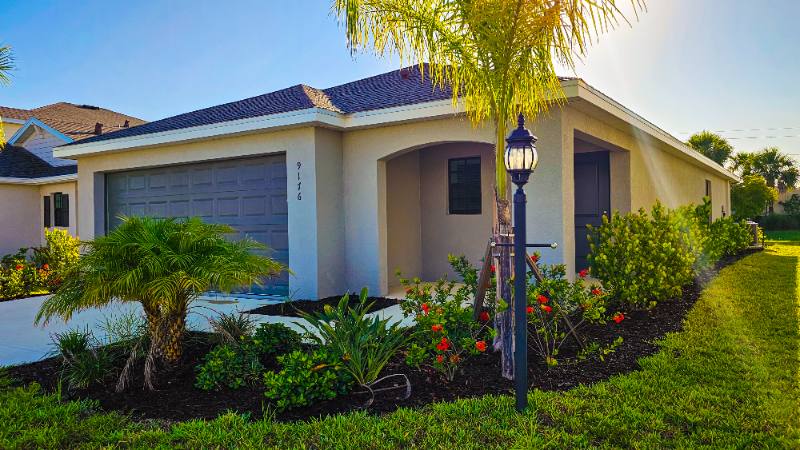 House for rent at 9176 Tequila Sunrise Dr, Sarasota, FL 34241