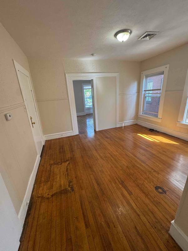 Apartment for rent at 20 Woodland St, Worcester, MA 01610