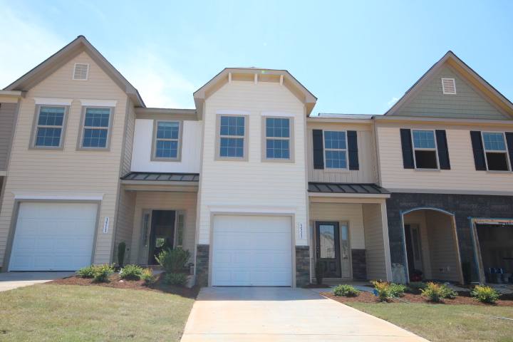 Townhouse for rent at 2609 Benevolence Dr #1, Raleigh, NC 27610