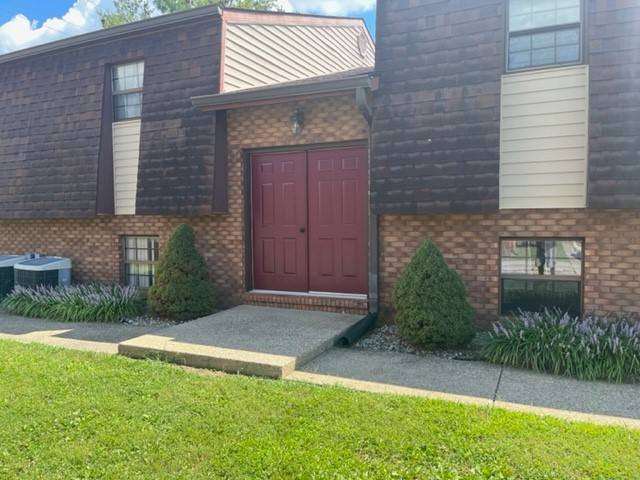 Apartment for rent at 120 Skyline Dr #3, Radcliff, KY 40160