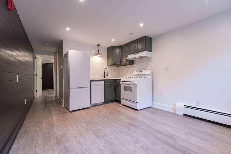 Apartment for rent at 32 Cargill St #1, Providence, RI 02903