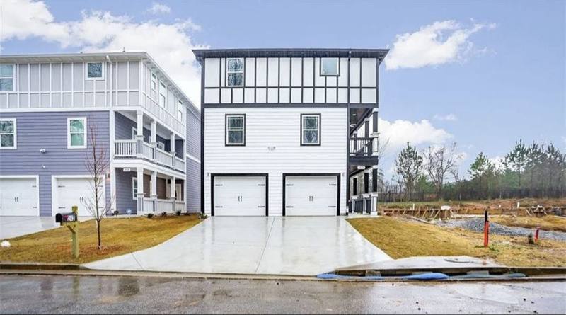 House for rent at 722 Rose Palm Lane, Atlanta, GA 30315