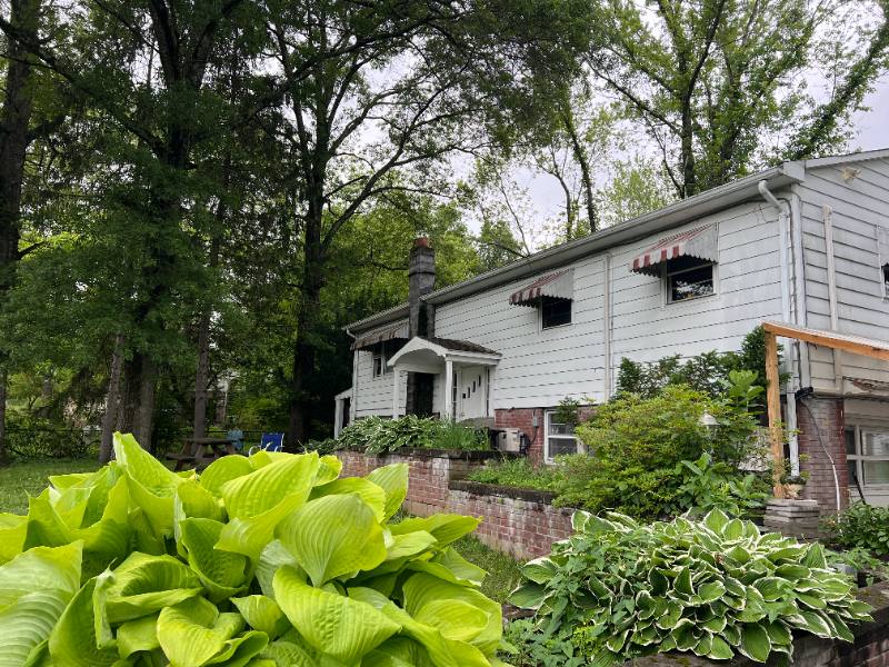 Apartment for rent at 1 Valdine Dr #1, New Paltz, NY 12561