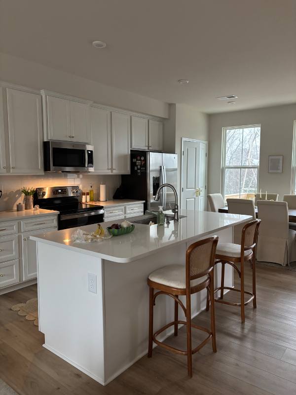 Townhouse for rent at 3310 Beeler Lane, Charlotte, NC 28208