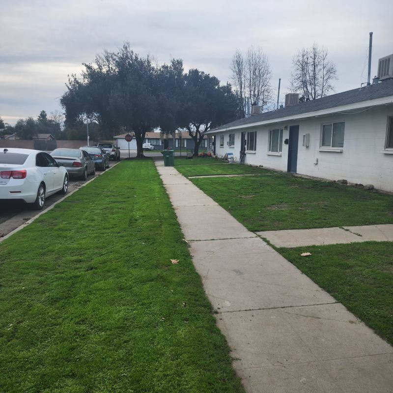 Apartment for rent at 3 E San Joaquin St #3, Fresno, CA 93706
