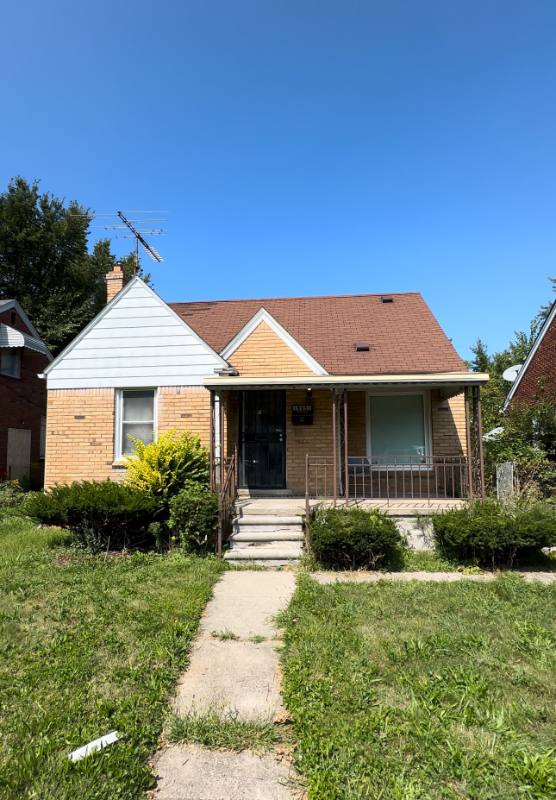 House for rent at 15651 Manning St, Detroit, MI 48205