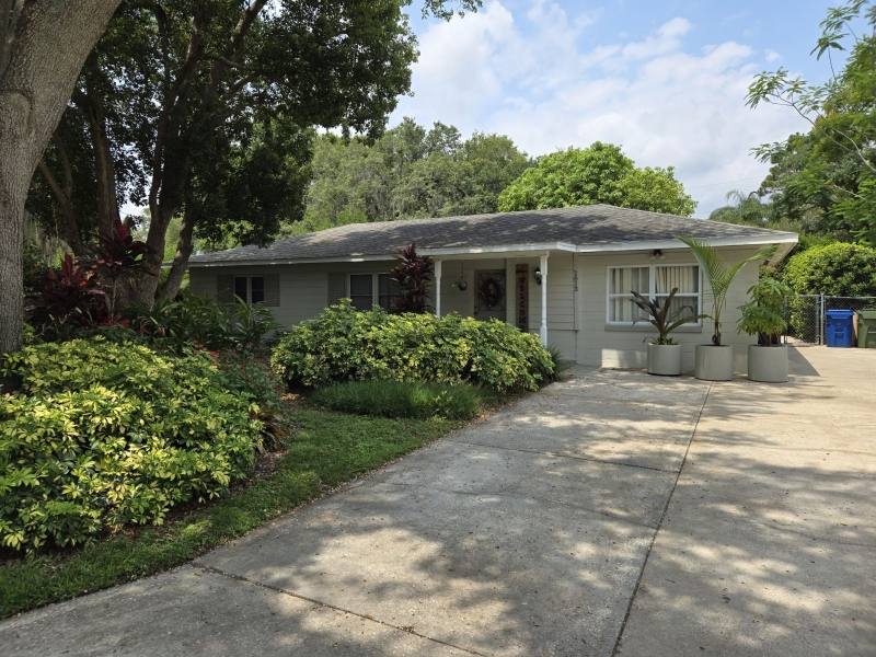 House for rent at 1813 16th St NW, Winter Haven, FL 33881