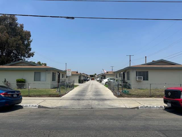 House for rent at 4405 1 2 Elizabeth St, Bell Gardens, CA 90201