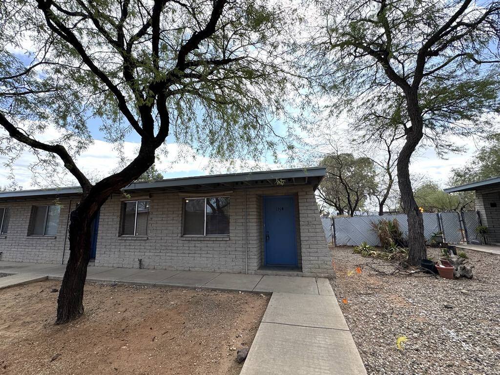 Apartment for rent at 1514 N Bryant Ave, Tucson, AZ 85712
