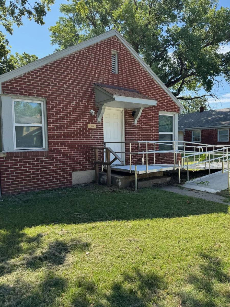 Apartment for rent at 632 S Hydraulic Ave, Wichita, KS 67211