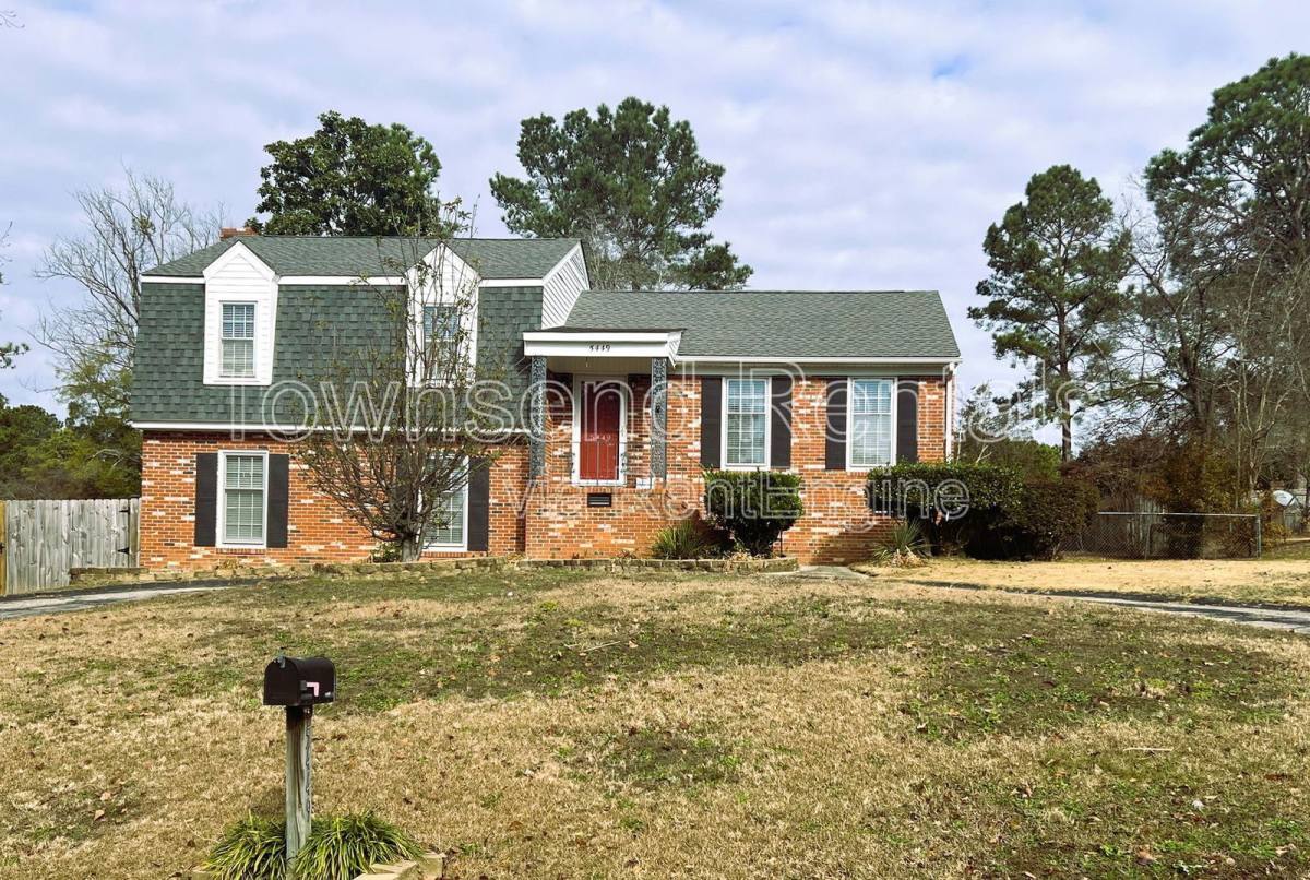 House for rent at 5449 Thompson Circle, Hope Mills, NC 28348