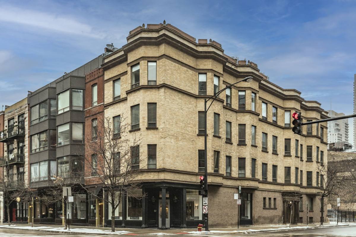 Apartment for rent at 501 N Wells St #1E, Chicago, IL 60654
