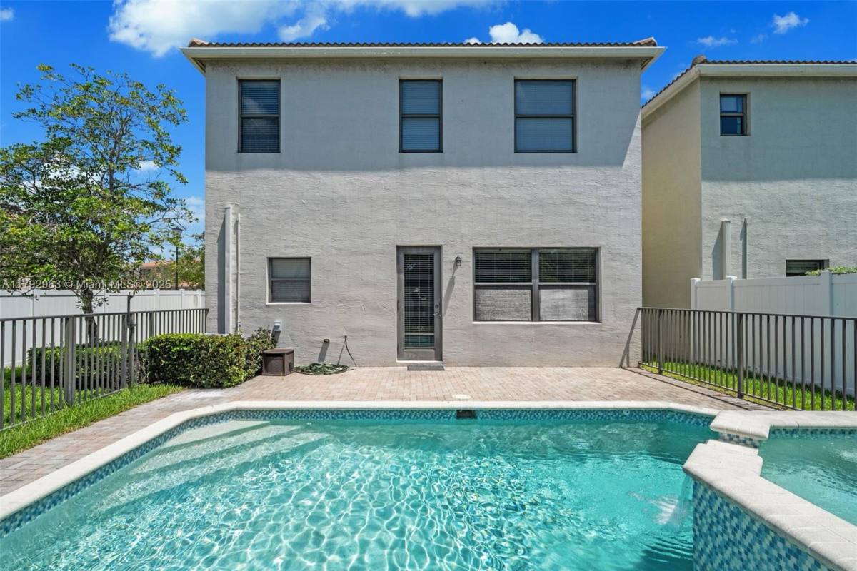 House for rent at 830 NE 191st St, Miami, FL 33179