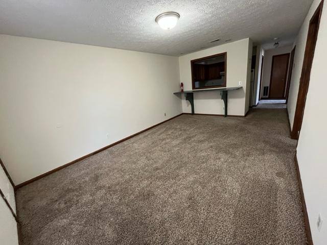 Apartment for rent at 1540 7th Ave, Huntington, WV 25701