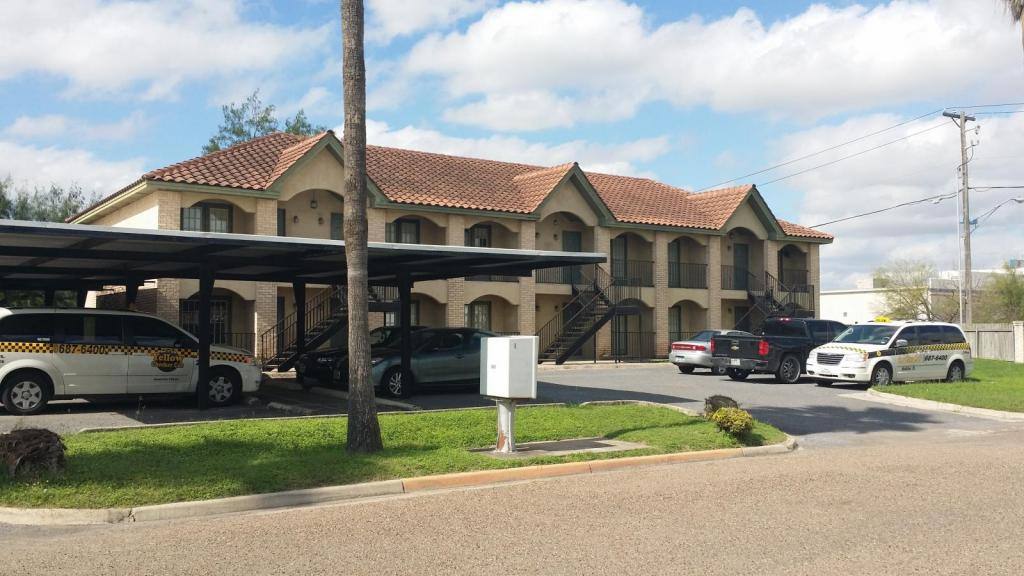 Apartment for rent at 1900 S 38th St #3, McAllen, TX 78503