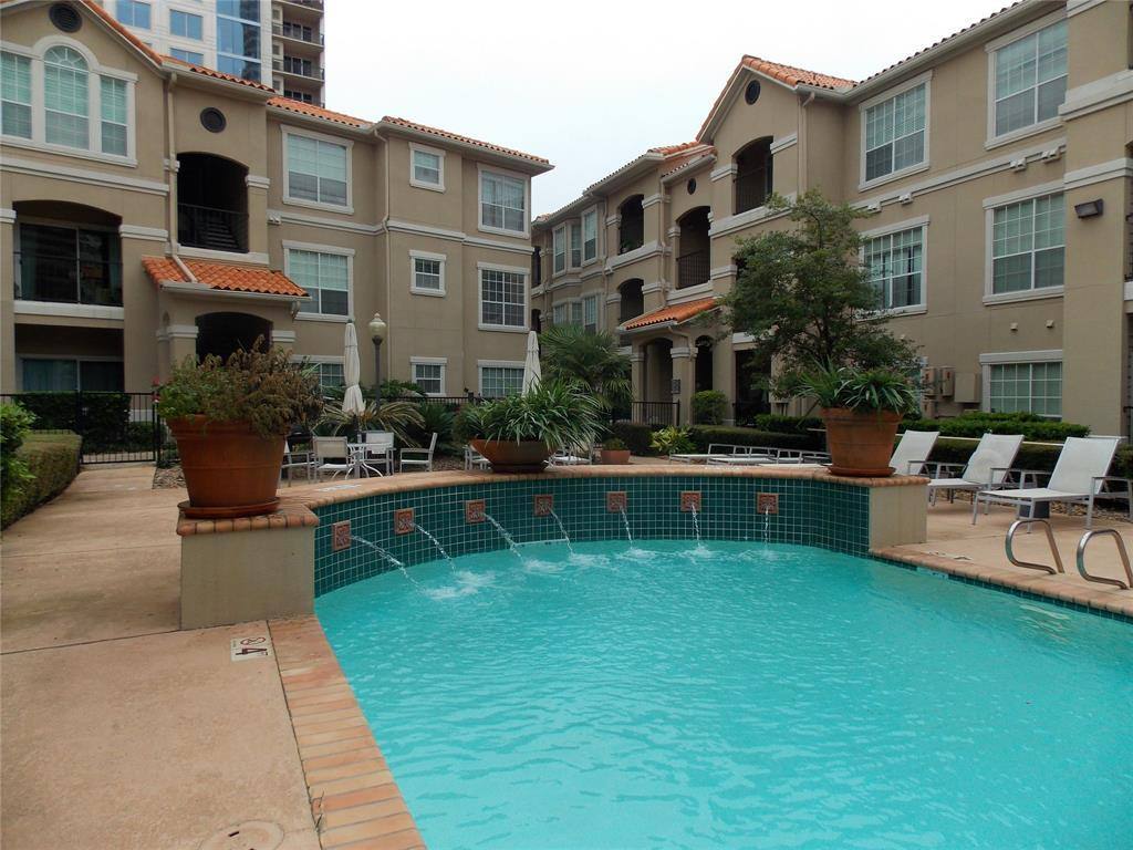 Apartment for rent at 3231 Allen Parkway #3303, Houston, TX 77019