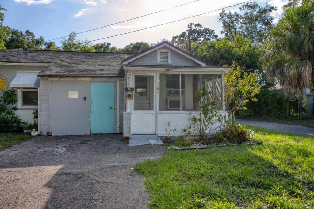 House for rent at 701 1 2 16th Ave S, Saint Petersburg, FL 33701