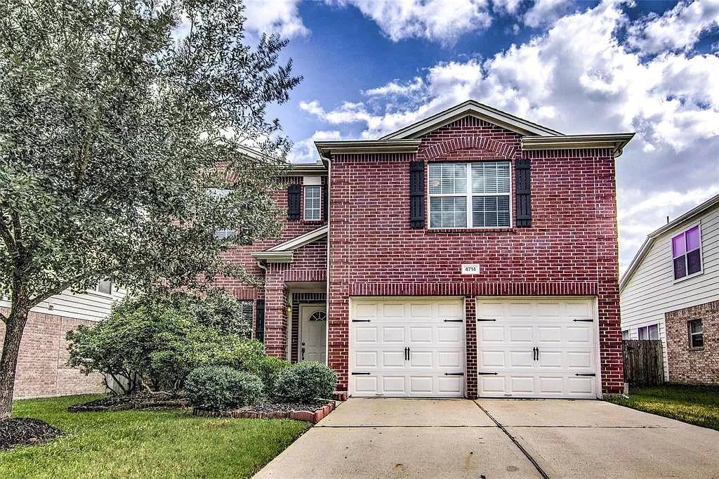 House for rent at 4714 Woodsend Lane, Kingwood, TX 77345
