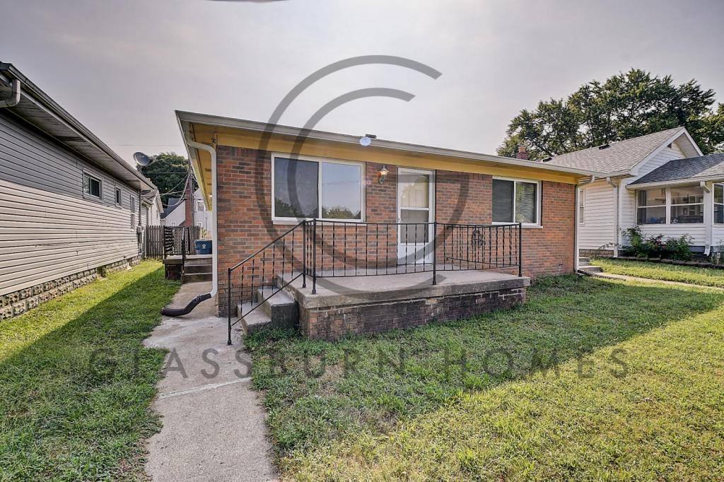 Townhouse for rent at 3203 S Holt Rd, Indianapolis, IN 46221