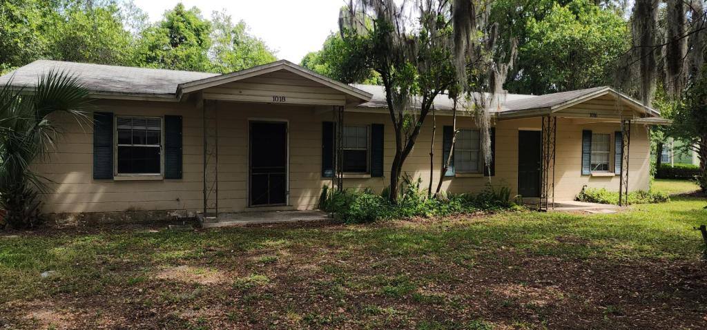 Apartment for rent at 1016 NW 6th Place, Gainesville, FL 32601