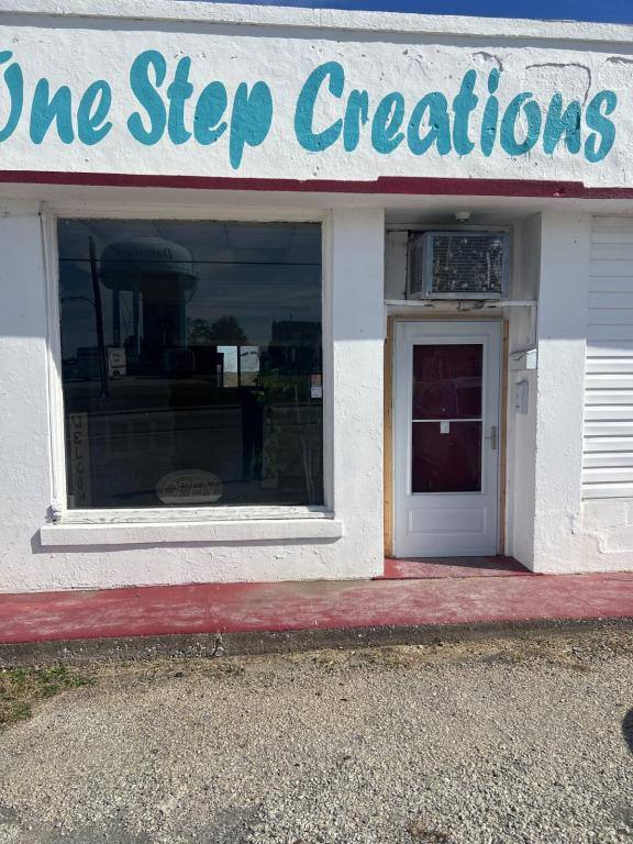 House for rent at 2044-46 N Main St, Danville, VA 24540