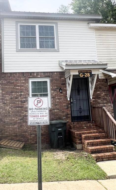 201 Colony Dr #28, Enterprise, AL 36330
