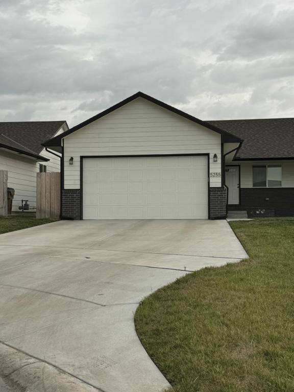Townhouse for rent at 5257 N Toben Court, Wichita, KS 67226