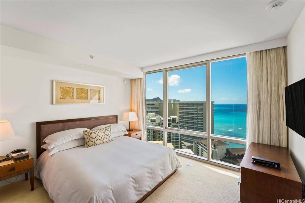 House for rent at 223 Saratoga #3208, Honolulu, HI 96815