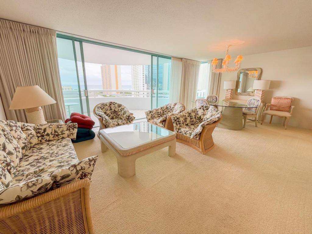 Condo for rent at 1341 Kapiolani Blvd #16A, Honolulu, HI 96814