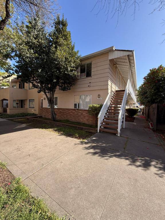 Apartment for rent at 1616 S St, Sacramento, CA 95811