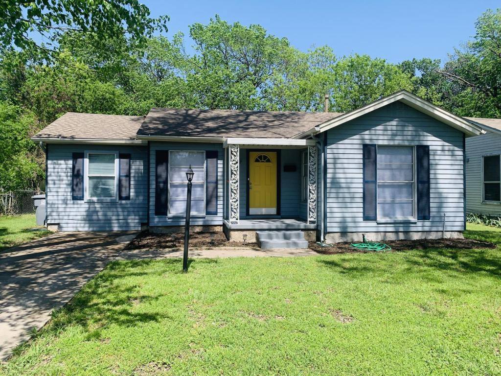 Apartment for rent at 1402 Rio Hondo Dr, Dallas, TX 75218