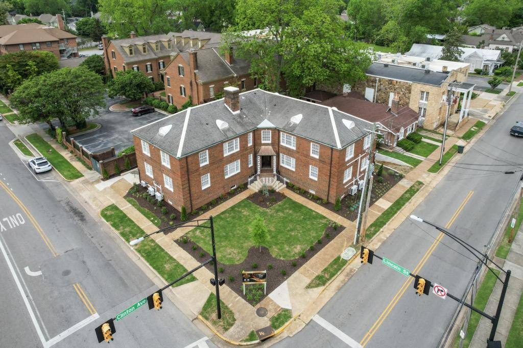 Apartment for rent at 401 Clinton Ave E #5, Huntsville, AL 35801