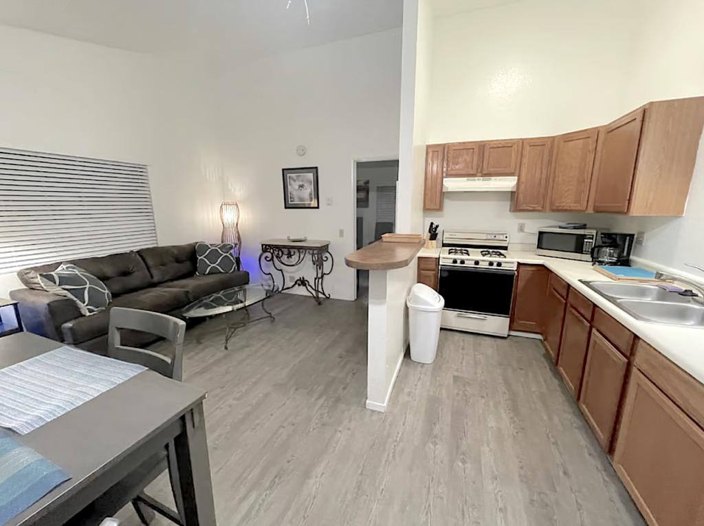 Apartment for rent at 1215 Cacique St #P, Santa Barbara, CA 93103