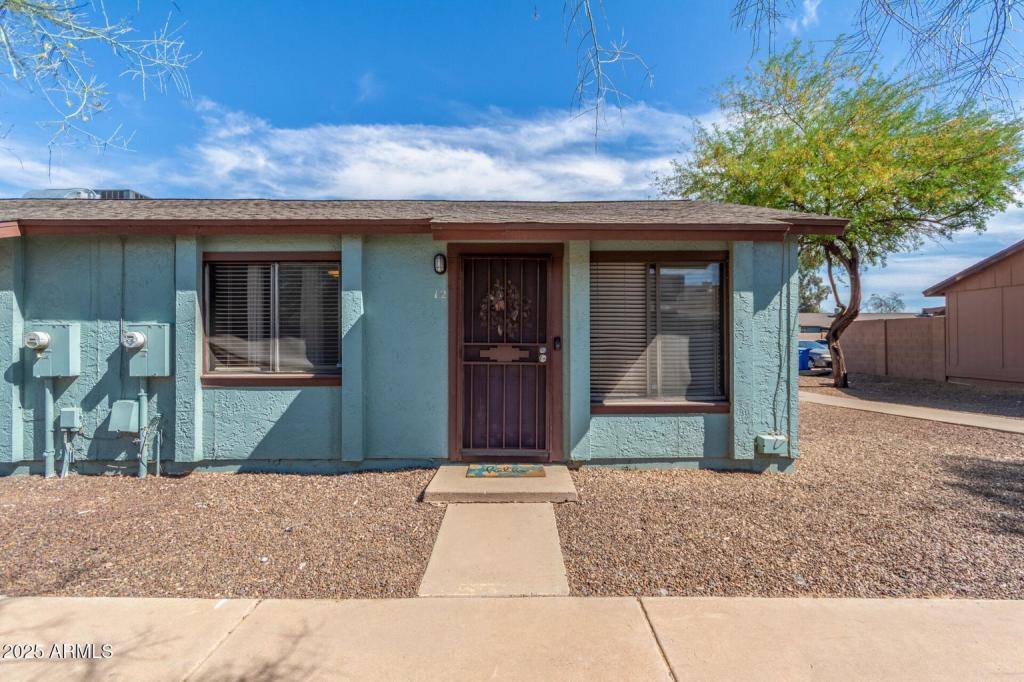 Townhouse for rent at 3645 N 69th Ave #12, Phoenix, AZ 85033
