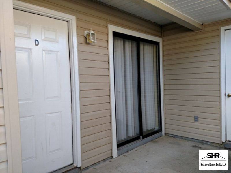 Townhouse for rent at 6326 W Fairfield Dr #B, Pensacola, FL 32505