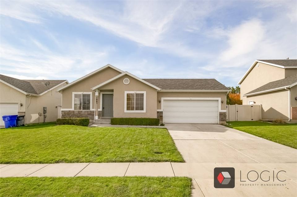 House for rent at 1965 N Napa Dr, Saratoga Springs, UT 84045
