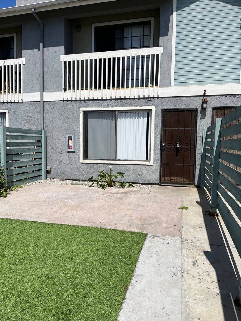 Apartment for rent at 5104-5112 Cape May Place, San Diego, CA 92107