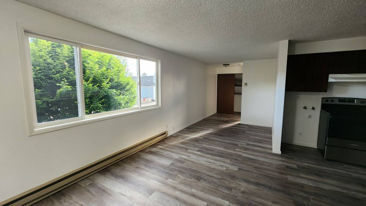 Apartment for rent at 695 4th St, Blaine, WA 98230
