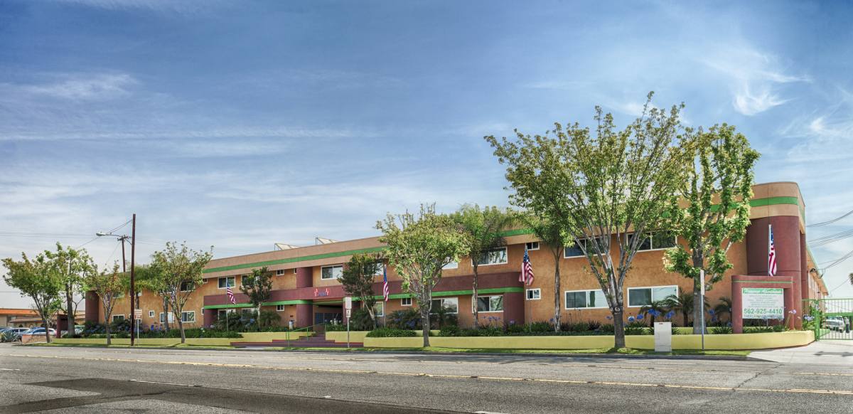 Apartment for rent at 17908 Woodruff Ave, Bellflower, CA 90706