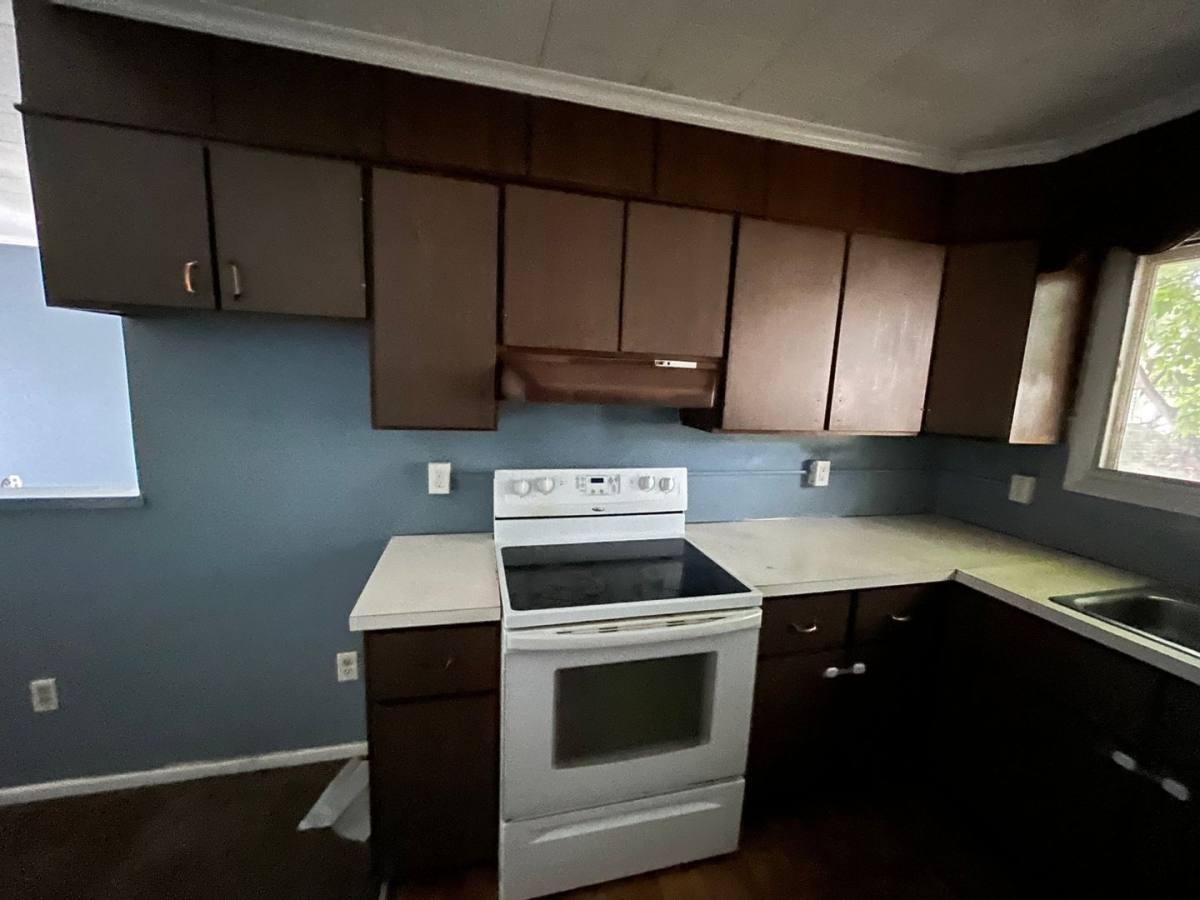 Apartment for rent at 1607 Sanderson Ave, Scranton, PA 18509