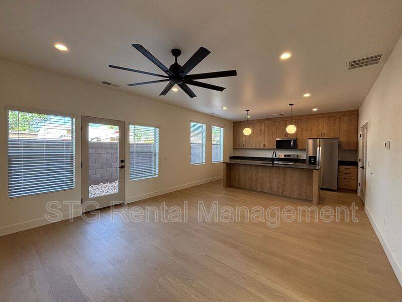 Townhouse for rent at 73 N 520 W #4, Hurricane, UT 84737