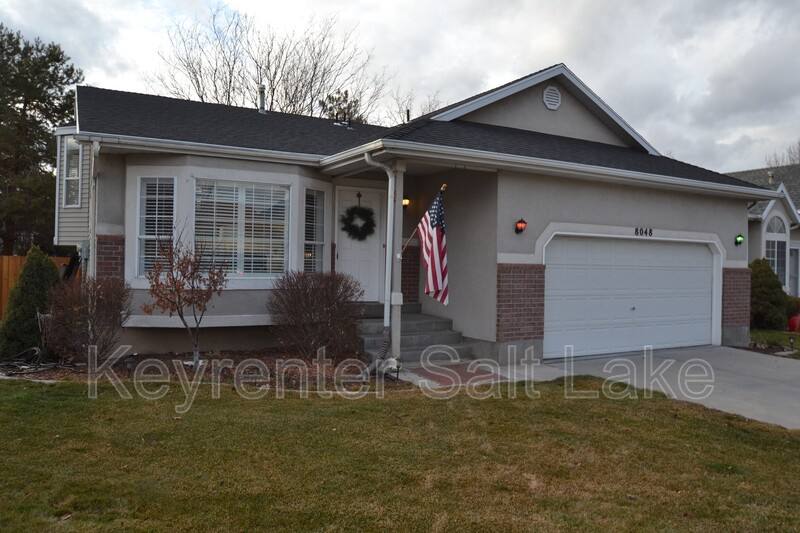 House for rent at 8048 S Peregrine Place, Sandy, UT 84094