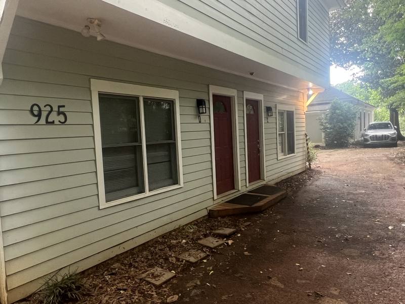 Apartment for rent at 925 Greenwood Ave NE #D, Atlanta, GA 30306