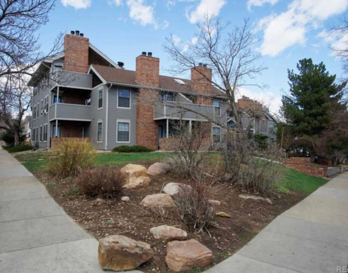 Condo for rent at 1405 Broadway St #208, Boulder, CO 80302