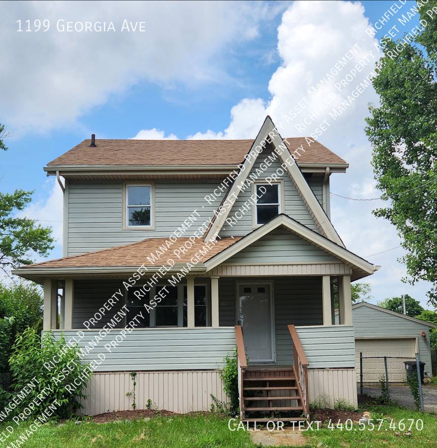 House for rent at 1199 Georgia Ave, Akron, OH 44306