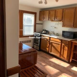 House for rent at 6 Notre Dame Ave #2L, Cambridge, MA 02140