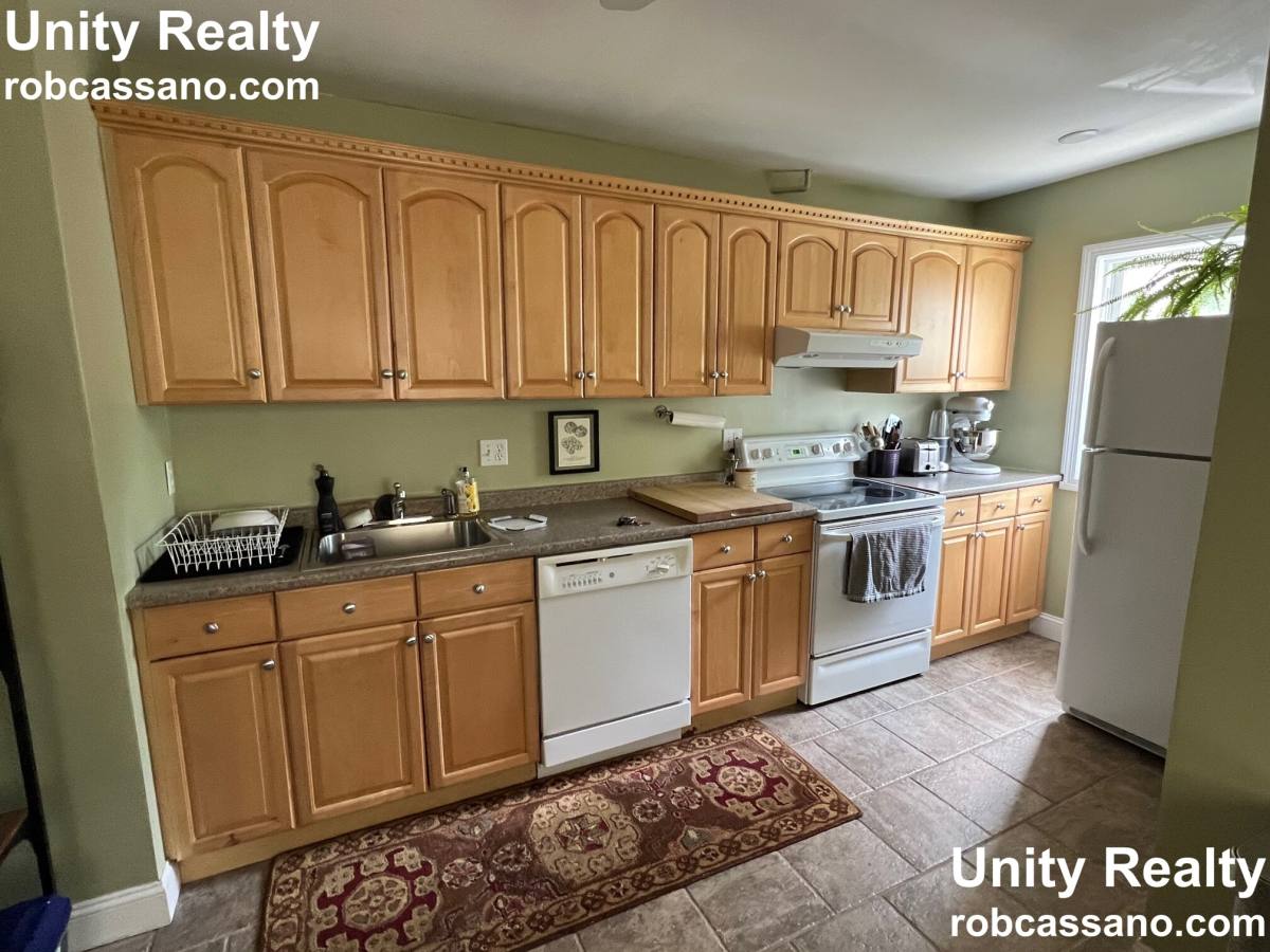 Apartment for rent at 97-99 Grove St #1, Watertown, MA 02472
