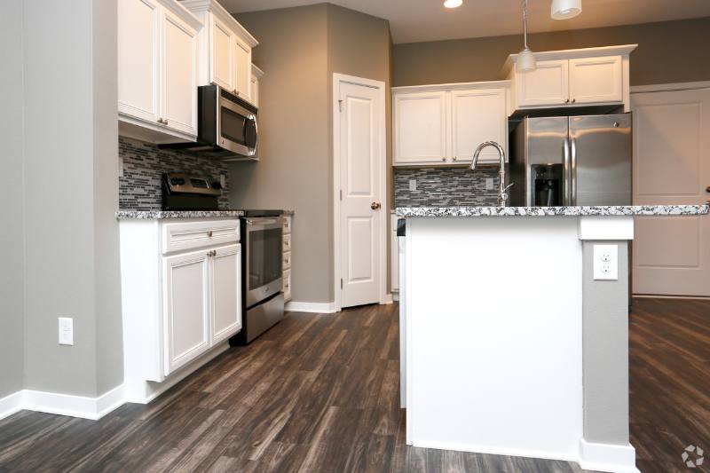 Townhouse for rent at 9146 Burkwood Dr #104, West Des Moines, IA 50266