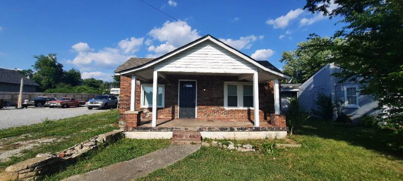 House for rent at 1610 24th Ave N, Nashville, TN 37208